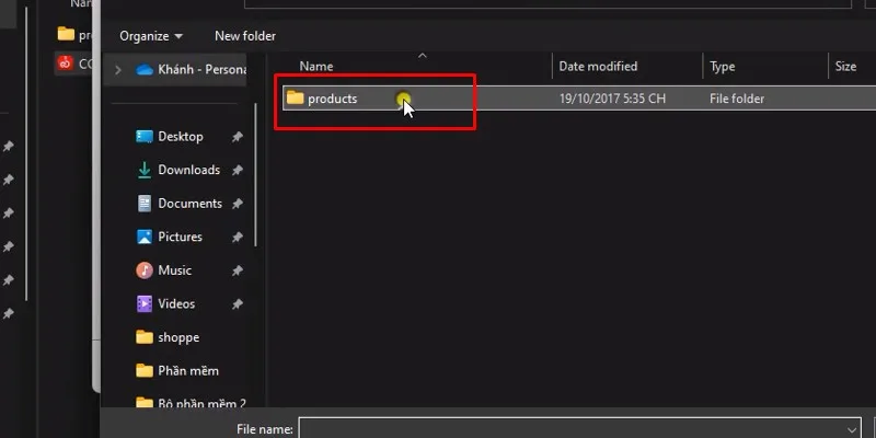 vào thư mục products