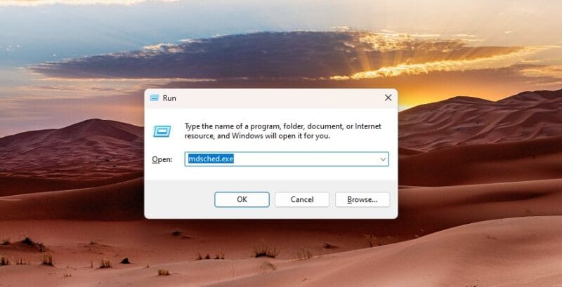 Kiểm Tra RAM: Dễ Dàng Với Windows Memory Diagnostic 10 Hộp thoại Run với lệnh mdsched.exe