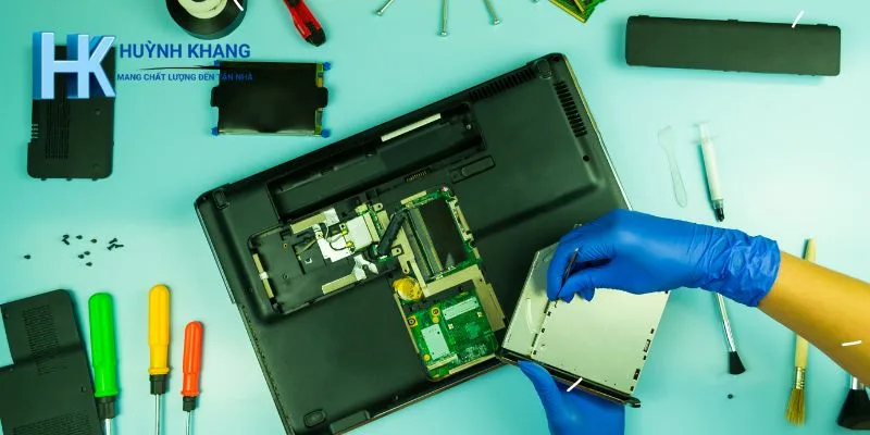 Ve sinh laptop tai nha Thu Dau Mot 1