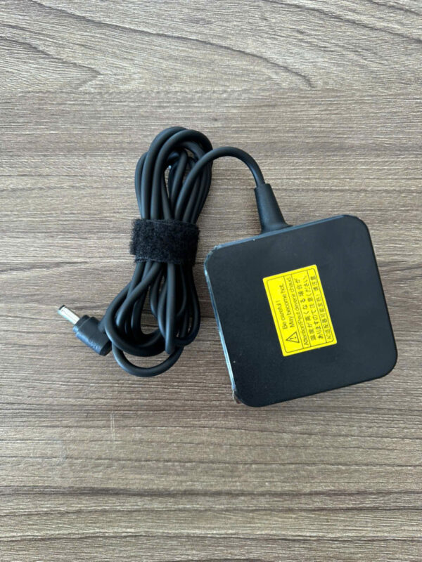 Sạc ASUS 19V - 2.37A (Đầu Vuông, Trung 4.0mm x 1.35mm)