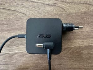 Trang Chủ Huỳnh Khang 35 Sac Laptop ASUS 45W 2.37A Chan Thuong 5.5 x 2 2