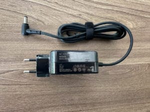 Sac Laptop ASUS 45W 2.37A Chan Thuong 5.5 x 2 6