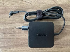 Trang Chủ Huỳnh Khang 21 Sac Laptop ASUS 65W 3.42A Dau Kim 4.5 x 3 1
