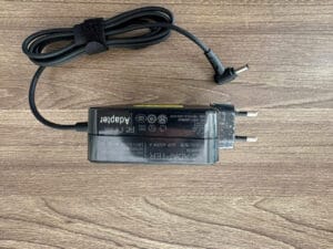 Sac Laptop ASUS 65W 3.42A Dau Vuong Chan Nho 4.0x1.35mm 6
