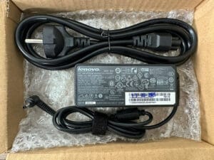 Sạc Laptop Lenovo 20V - 3.25A Ideapad - Đầu Tròn Nhỏ 4.0 * 1.7mm, Cục Sạc Chữ Nhật - 12 Sac Laptop Lenovo 20V 3.25A Ideapad Dau Tron Nho 4.0 1.7mm Cuc Sac Chu Nhat 2 e1751096566175