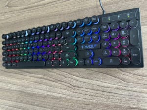 Bàn phím T-Wolf T80 Đen Retro Punk Rainbow Gaming 9 Ban phim T Wolf T80 Retro Punk Rainbow Gaming 2