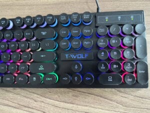 Bàn phím T-Wolf T80 Đen Retro Punk Rainbow Gaming 7 Ban phim T Wolf T80 Retro Punk Rainbow Gaming 4